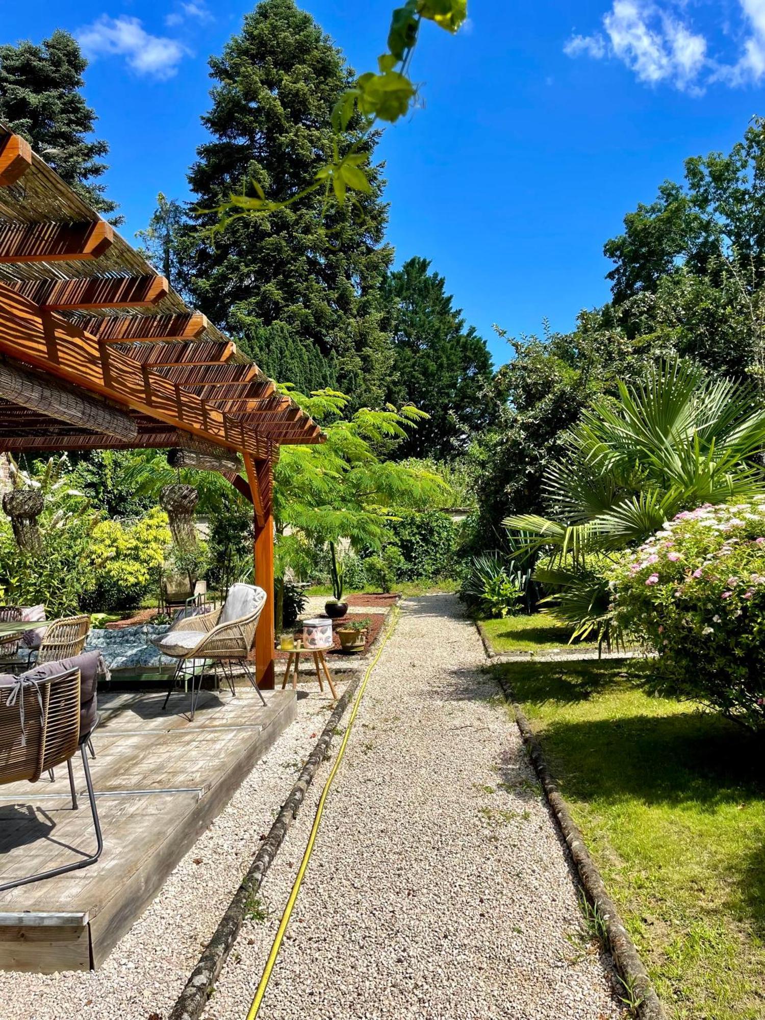 Au Charme D'Ici Otel La Chapelle-Saint-Sauveur  Dış mekan fotoğraf